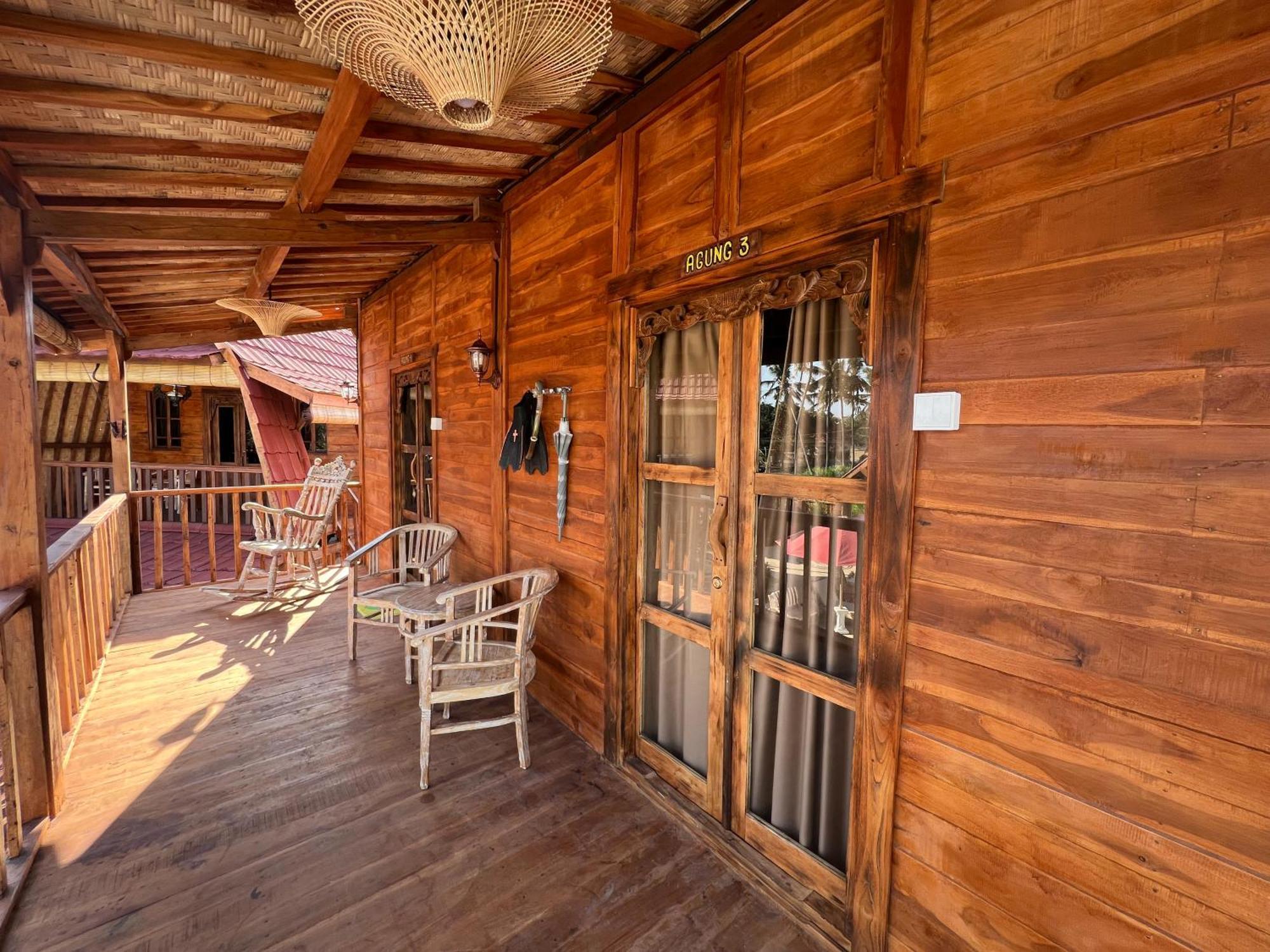 Villa Melasti Amed Екстериор снимка