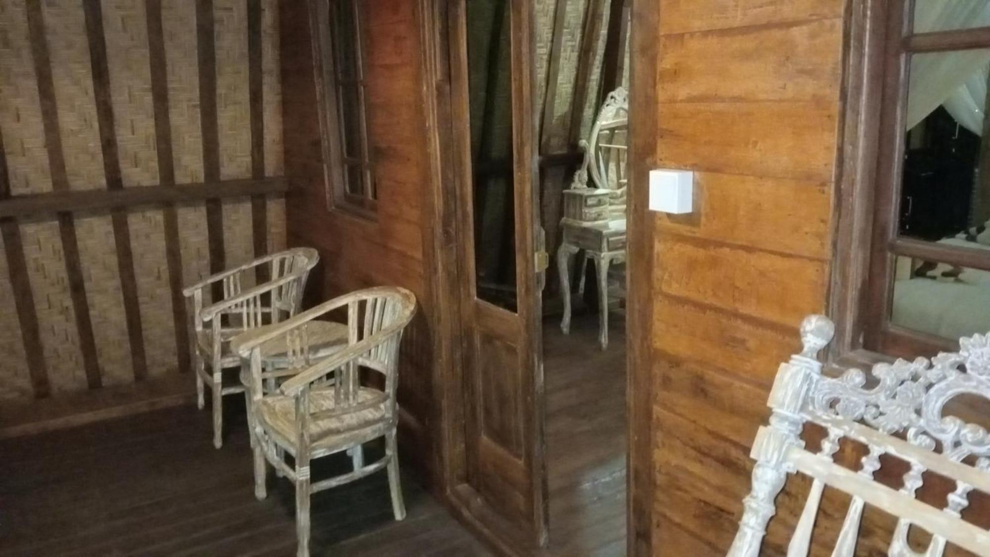 Villa Melasti Amed Екстериор снимка