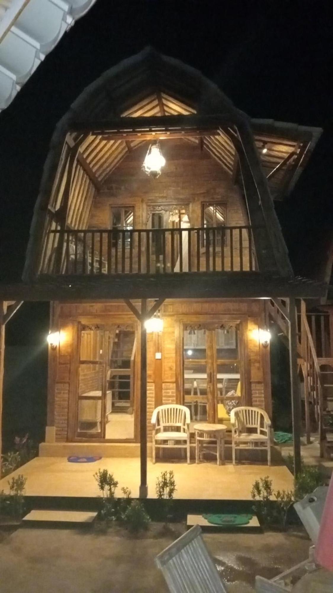 Villa Melasti Amed Екстериор снимка